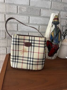 Burberry Vintage Check Shoulder Bag in Beige, Black & Red